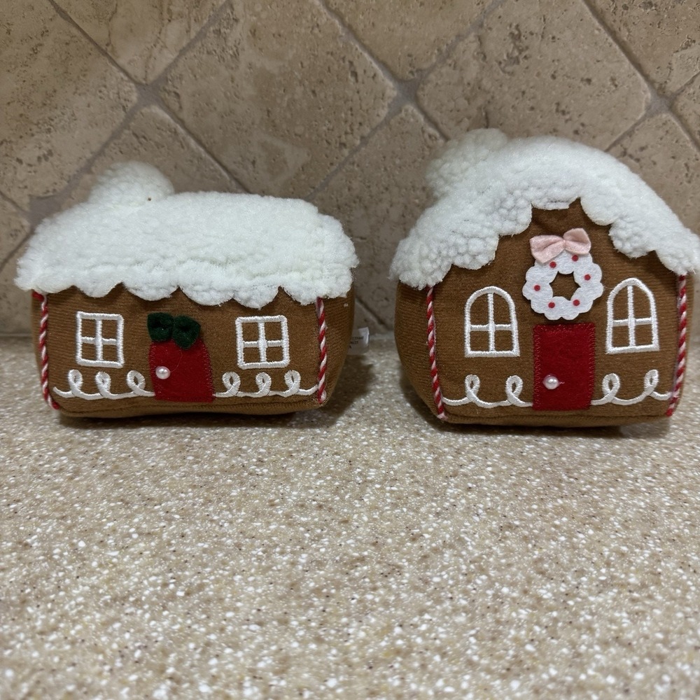 NWT 2 Target Bullseye Playground Christmas Plush Gingerbread House Decor 2025